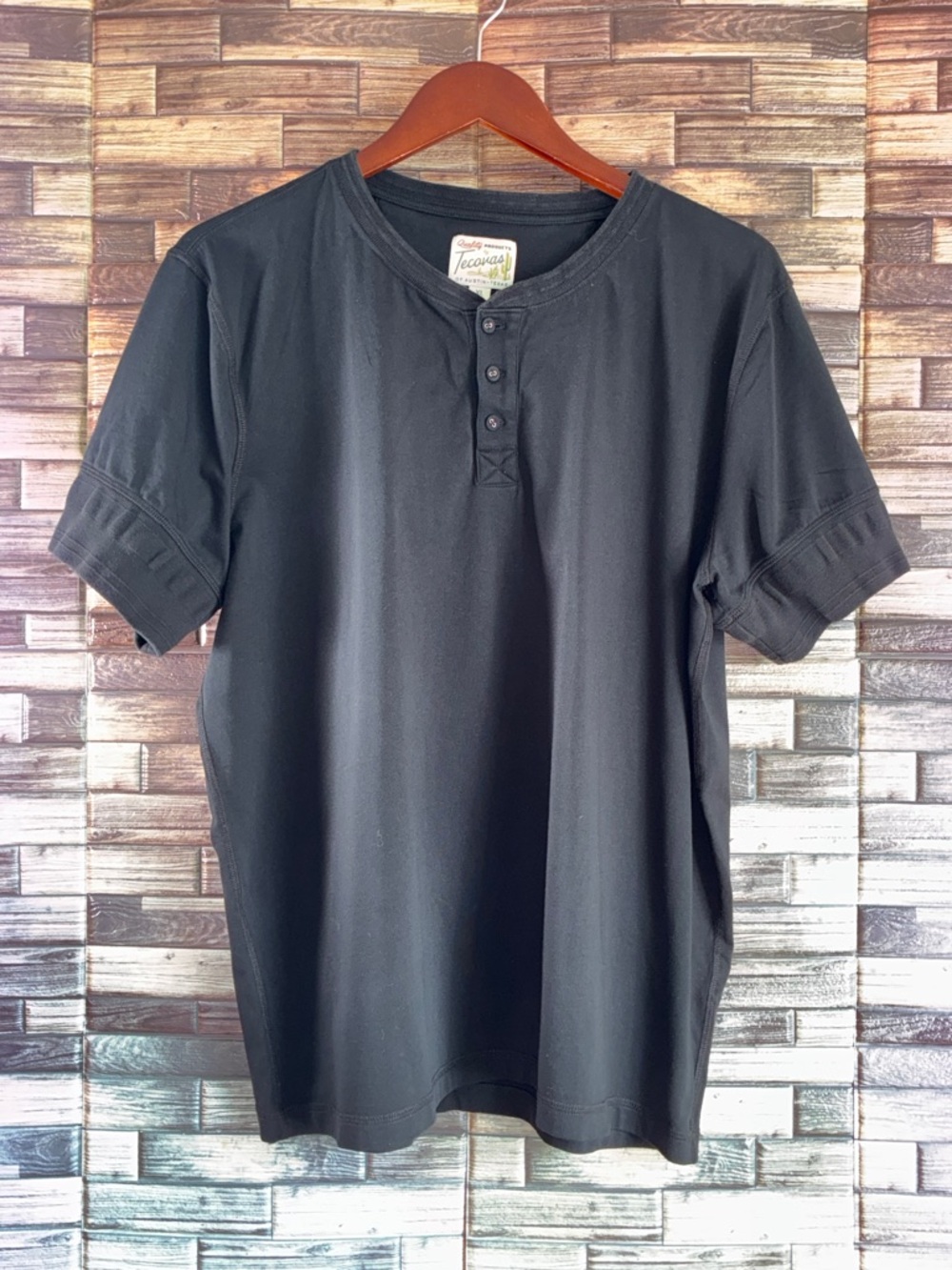 EUC Mens Tecovas XL Standard Issue Black Henley Short-Sleeve Shirt